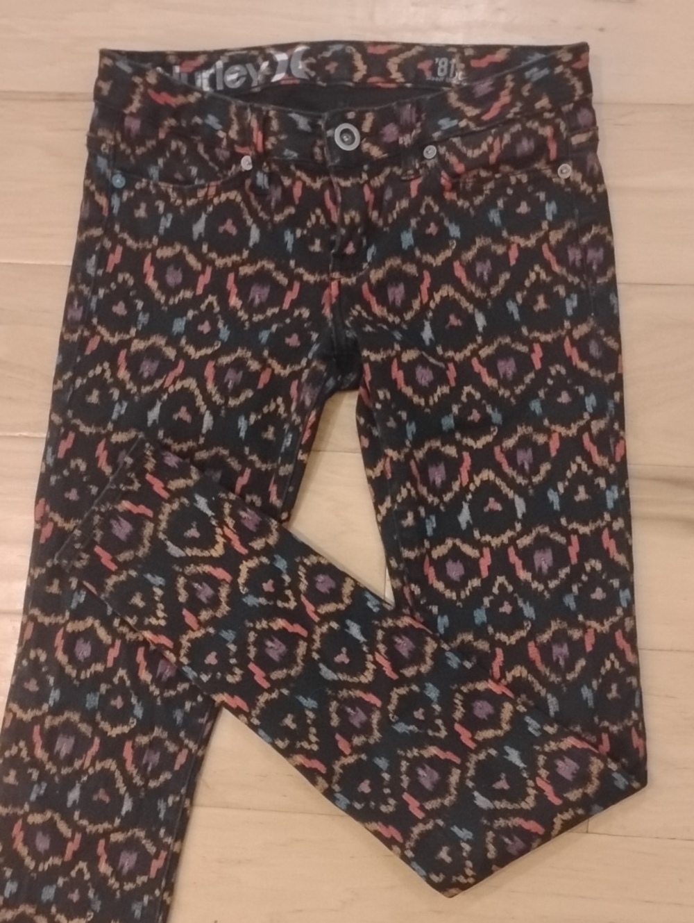 Hurley Ikat Print '81 Skinny Jeans